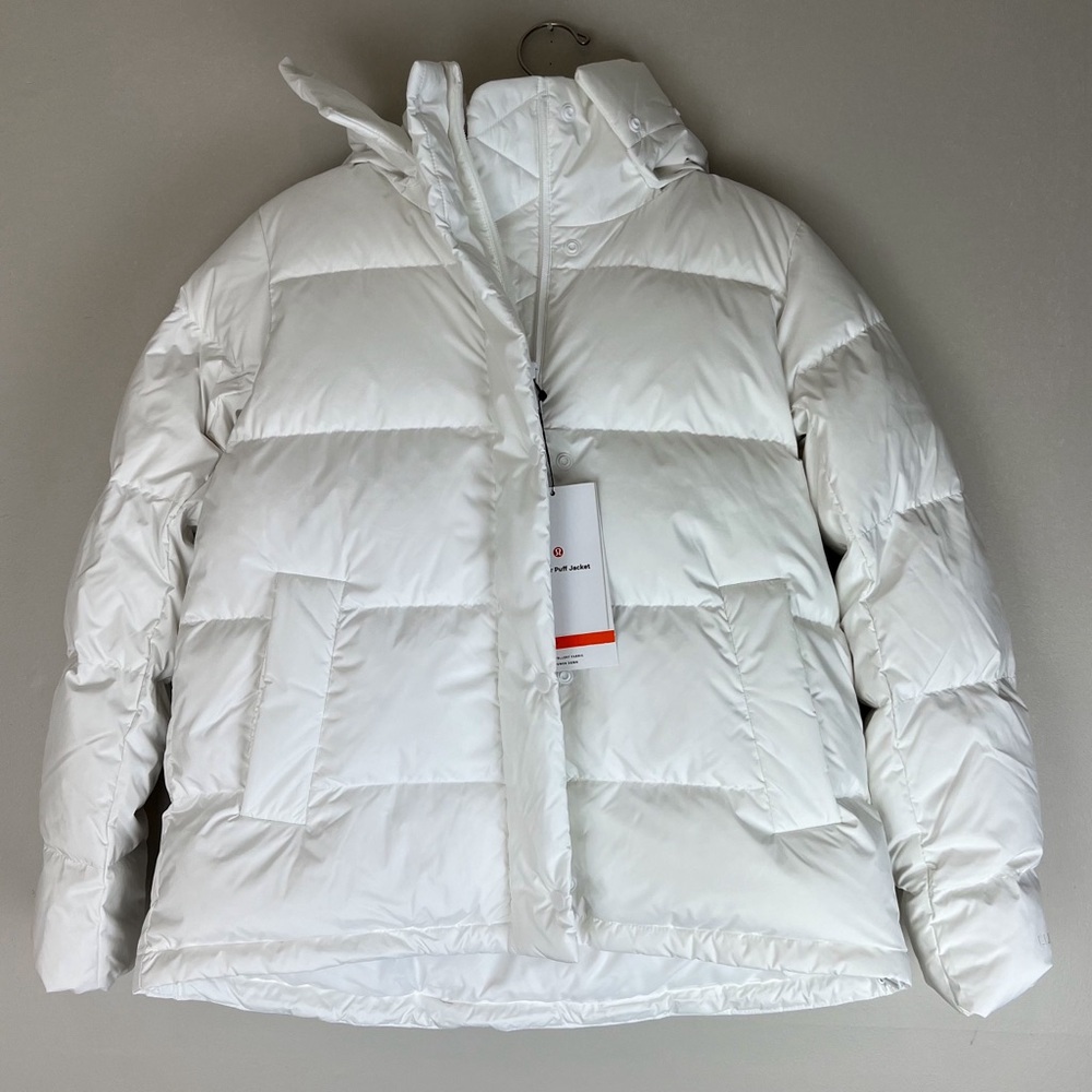 Lululemon Wunder Puff Jacket White NWT size 4 Removable Hood Goose Down Puffer